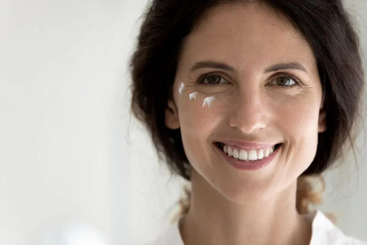 Cuidado del Contorno de Ojos: para una mirada fresca y radiante